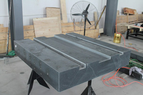 [花崗巖機(jī)械構(gòu)件]花崗巖機(jī)械構(gòu)件的使用范圍以及材質(zhì)介紹！